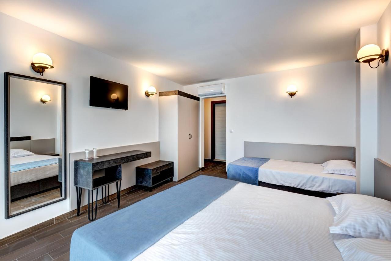 Panorama Blue Family Hotel And Free Parking Nesebar Exteriér fotografie