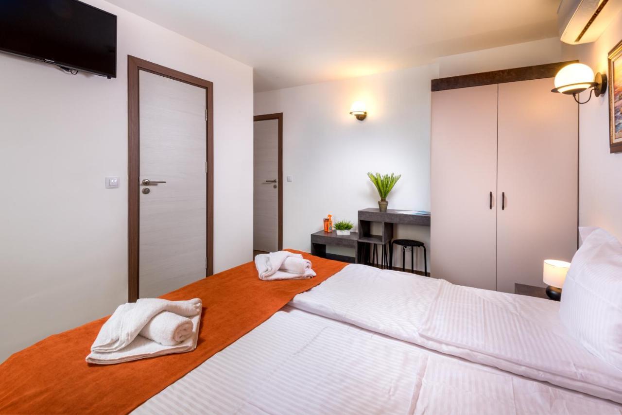 Panorama Blue Family Hotel And Free Parking Nesebar Exteriér fotografie